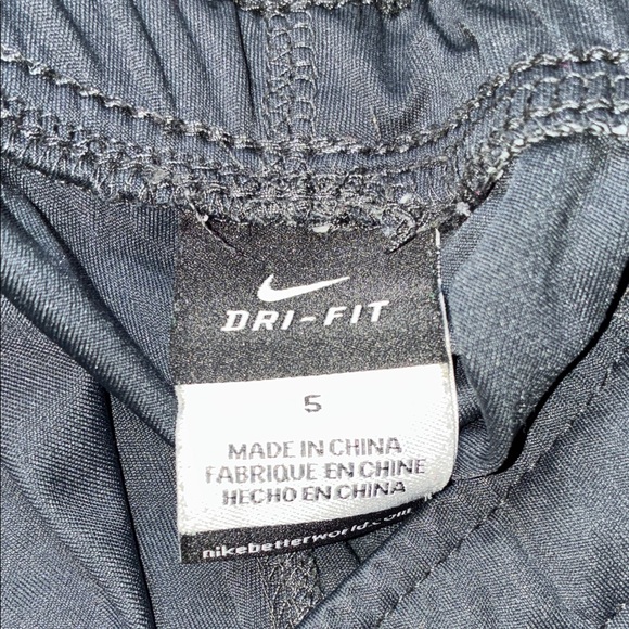 Nike Kids Tee & Shorts 3pc Bundle - Picture 3 of 6